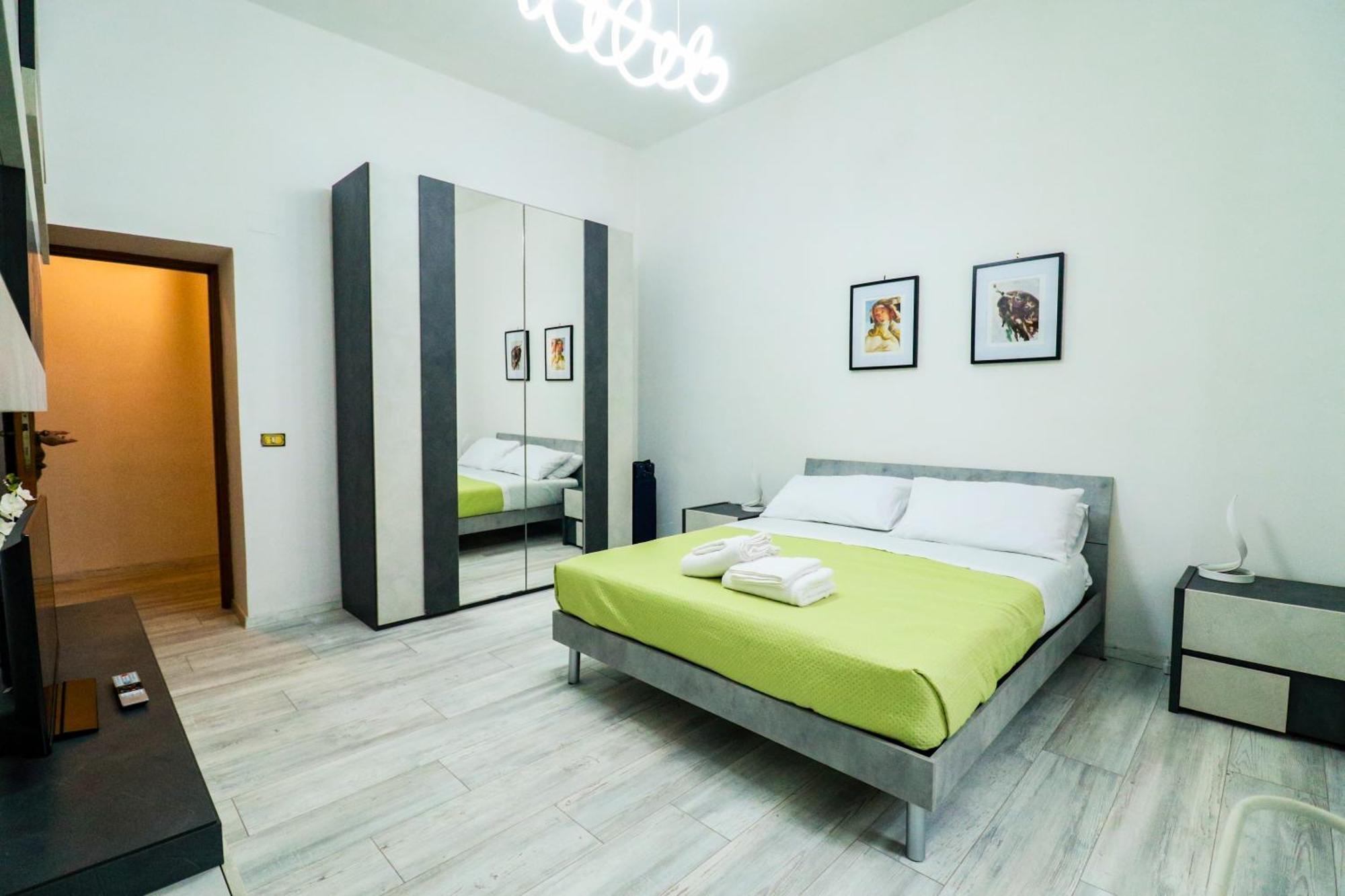 Casa Angelina - Appartamento Zona Sangiovanni Рим Экстерьер фото