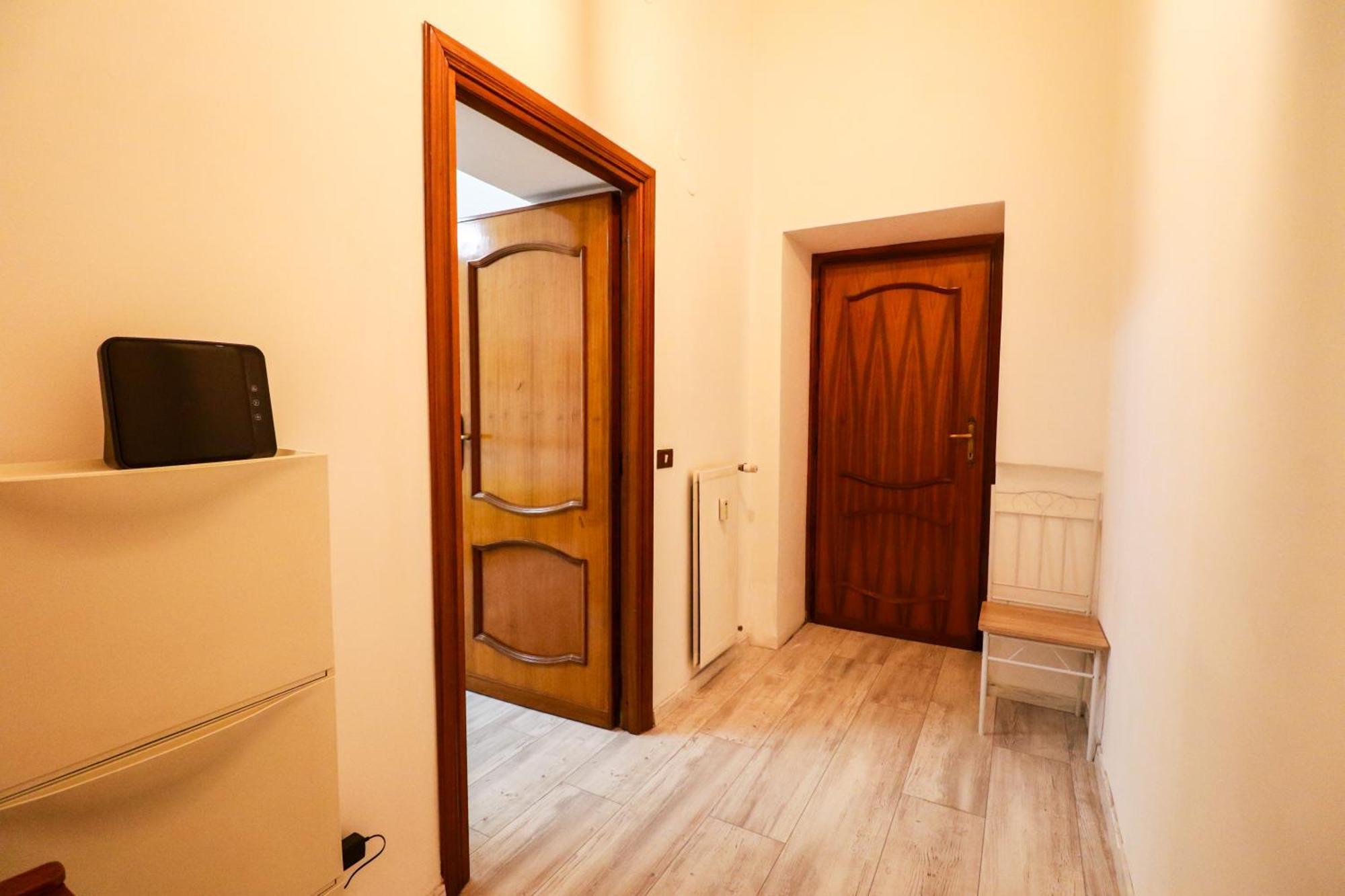 Casa Angelina - Appartamento Zona Sangiovanni Рим Экстерьер фото